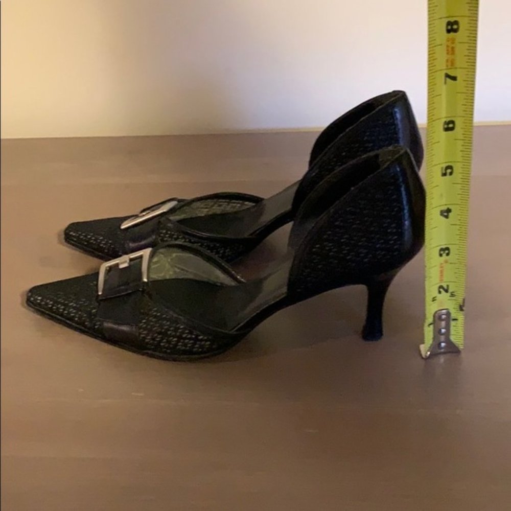 Stuart Weitzman Leather and Crochet Heels - Women’s Size 7 - Picture 7 of 7